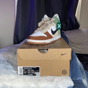 COPY - W DUNK HIGH LX NEXT NATURE